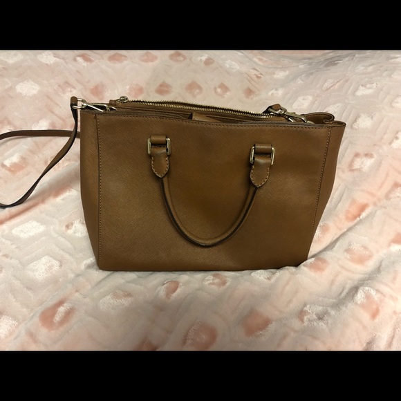 Michael Kors Handbags - Michael Kors purse